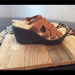 Fly of London wedges size7